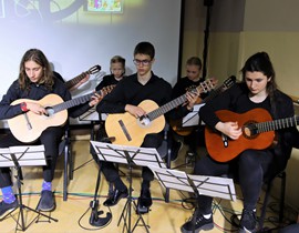 1 ŁÓDZKA ORKIESTRA GITAROWA Muzyka Filmowa 2022