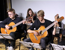 1 ŁÓDZKA ORKIESTRA GITAROWA Muzyka Filmowa 2022