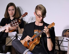 1 ŁÓDZKA ORKIESTRA GITAROWA Muzyka Filmowa 2022