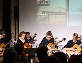 1 ŁÓDZKA ORKIESTRA GITAROWA Muzyka Filmowa 2022