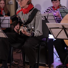 Piaf24