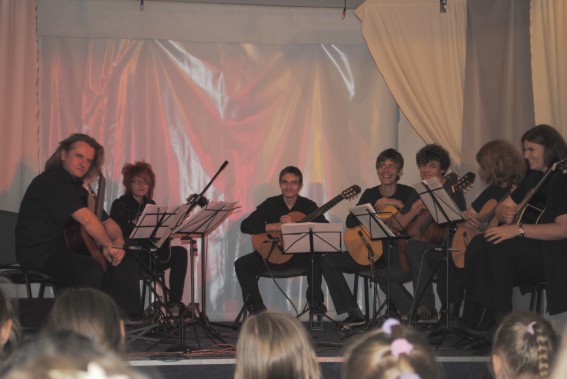 1 Łódzka Orkiestra Gitarowa